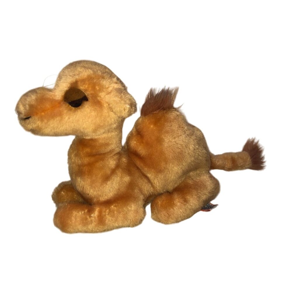 Vtg Omar the Camel Dakin Stuffed Animal 1978 Tan Single Bump Nut Shells 7"L